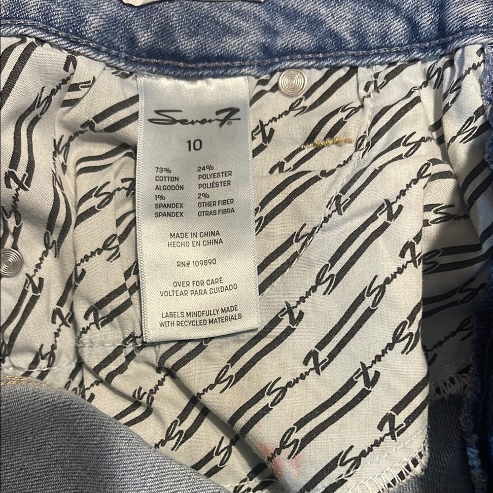 7 For All Mankind Light Blue Jean Shorts - Picture 11 of 11